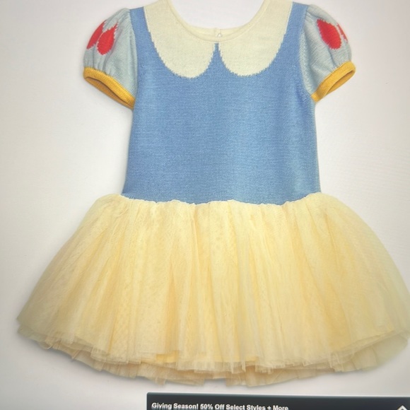 Never worn- no tag- Baby Gap Disney Snow White Tulle Dress